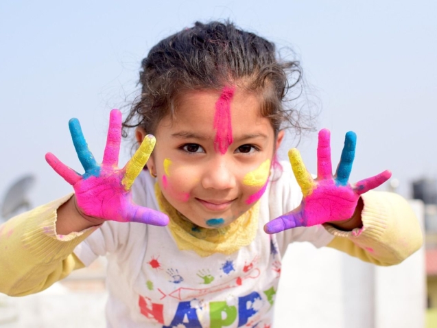 yohoprashant-girl-3194977_1280-compressed